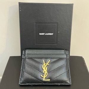 ❌SOLD❌ YSL caviar leather card holder